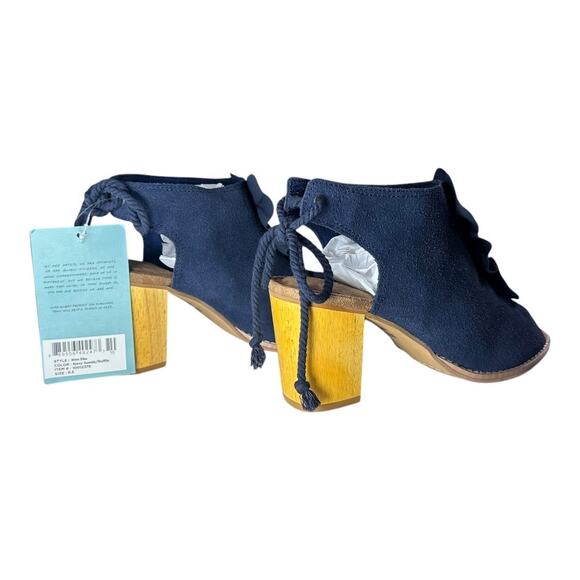 Toms Elba Peep Toe Stacked Wood Block 3” heel bootie sandal 6.5 navy blue ruffle - Picture 10 of 14